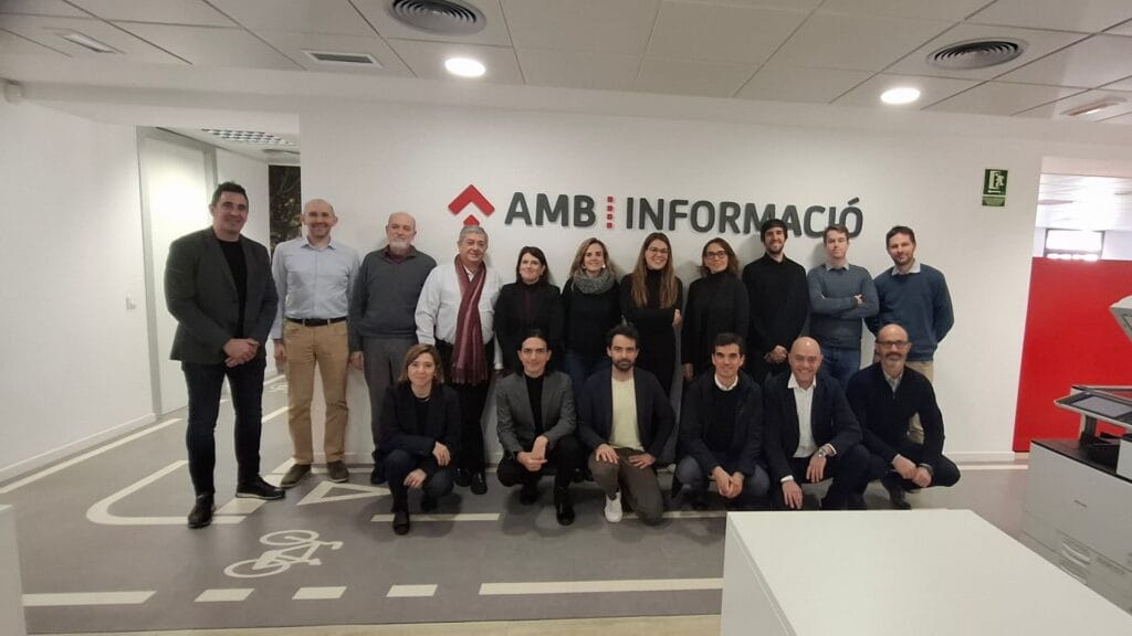 Reunió de llançament oficial del projecte M3 a els oficines d'AMB Informació